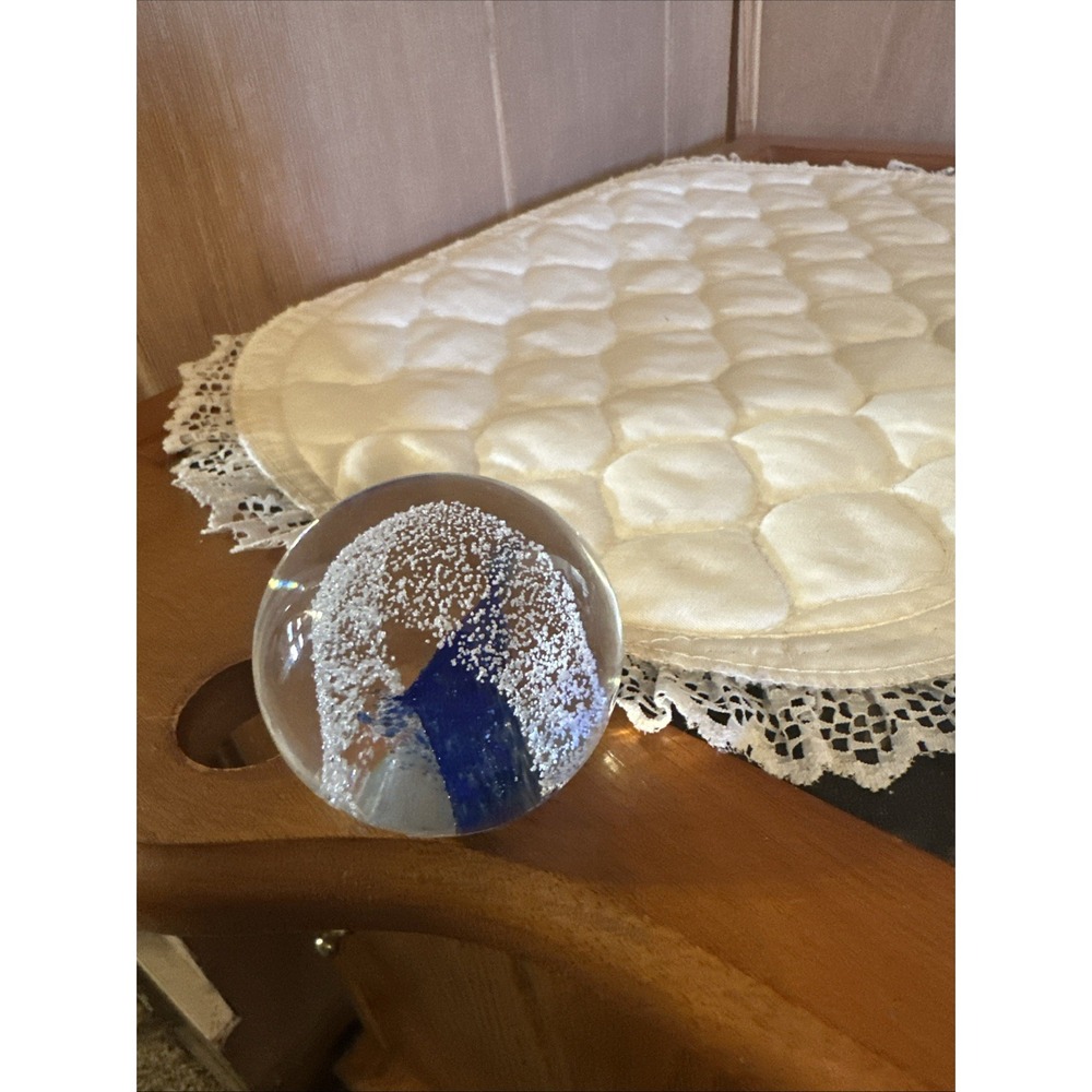 Vintage Bohemia Blue White Art Glass‎ Paperweight - Picture 4 of 5